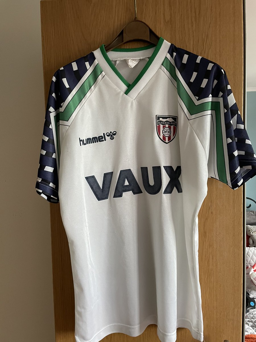 KitFinds's tweet image. This is the absolute holy grail of my shirt collecting. As a long suffering @SunderlandAFC fan. I couldn’t pass up the opportunity to pick up this 1992 Away shirt. 
#Kitfinder #SAFC