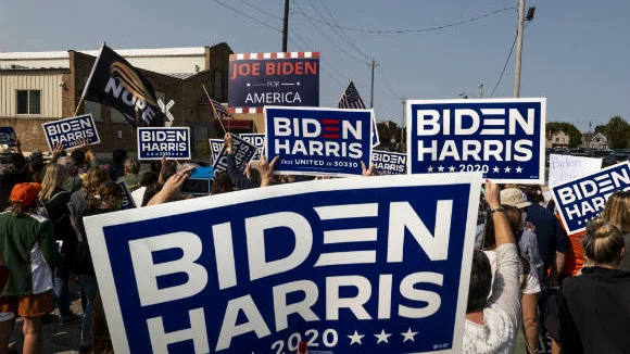 thehill's tweet photo. Swastika painted on Biden-Harris campaign sign in Iowa https://t.co/2jZBBzntCh https://t.co/UyMTuTx8jv