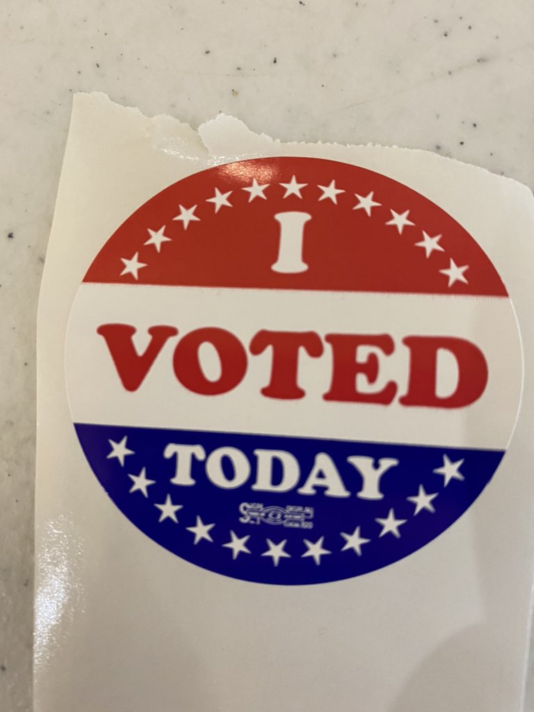Drake Facilities and Events (@drakeeventstaff) on Twitter photo The Knapp Center is open until 3:00 PM today as a satellite voting location for anyone eligible to vote in Polk County. Come out and Vote! The Knapp Center is open until 3:00 PM today as a satellite voting location for anyone eligible to vote in Polk County. Come out and Vote!
