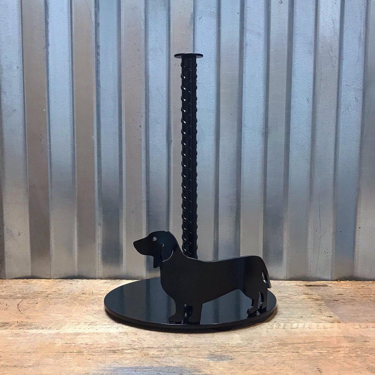 MCWeldingTx's tweet photo. #dachshund Paper Towel Holder Shipping Out. This item is available to purchase on our website! #mcweldingtx #daschundlove #daschundsofinstagram #dachshundlove #dachshundpuppy #dachshunds #weinerdog #weinerdogsofinstagram #weinerdogs #papertowelholder #papertowels #kitchendecor https://t.co/RmXPCUgHqn