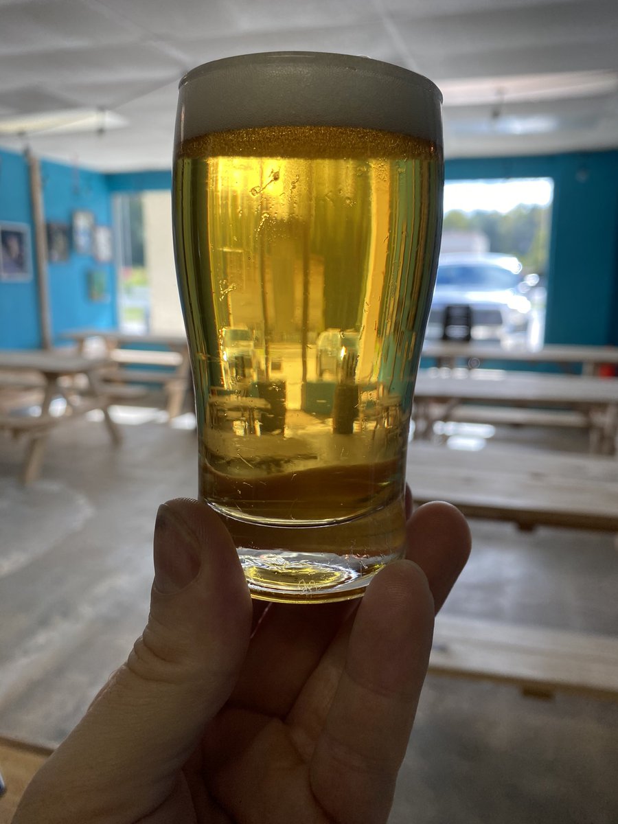 fin_split's tweet photo. Strong non filtered Ales here at Split Fin Brewing in Midway, GA. 20 mins from Hinesville, 20 Min from the Richmond Hill exit, 25 min from Fort Stewart.
#coastalgeorgia #newbeeralert #splitfinbrewing #MidwayGa #drinklocal #craftbeer #beerstagram #beer #beerporn #beerlover https://t.co/A2qxmHZn3E