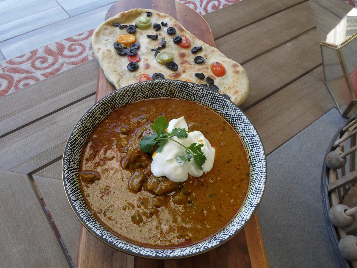 chefdeekay's tweet photo. Hearty Turmeric &amp; Coconut Chicken Liver Stew and Homemade Focaccia 😋🤗😊... In case you missed my live classes

#hearty #turmeric #coconutmilk #coconut #chicken #liverstew #chickenlivers #foodporn #cheflife #followforfollowback #foodgasm #foodphotography #homemade #focaccia https://t.co/Ekt0UBYLXv