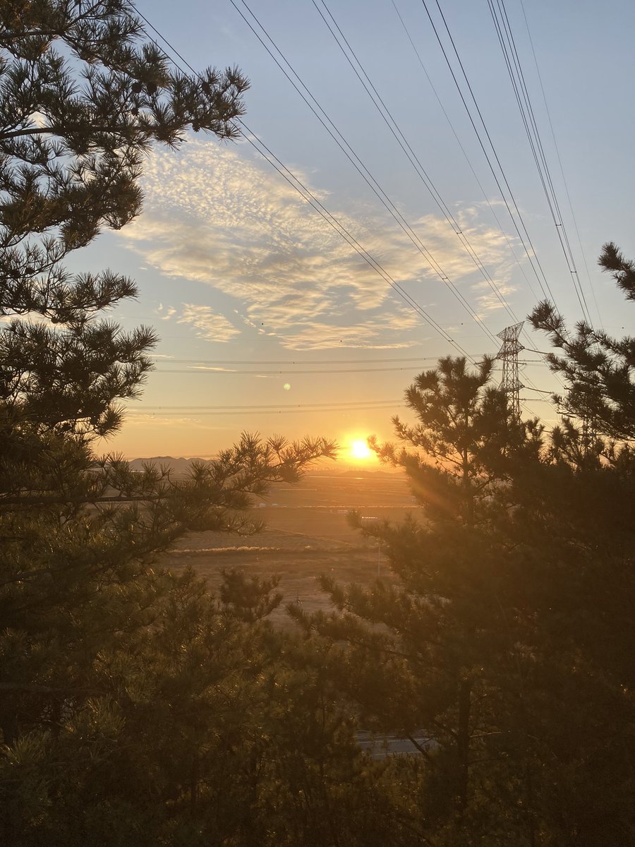 whisper (@namyeob12171012) on Twitter photo 