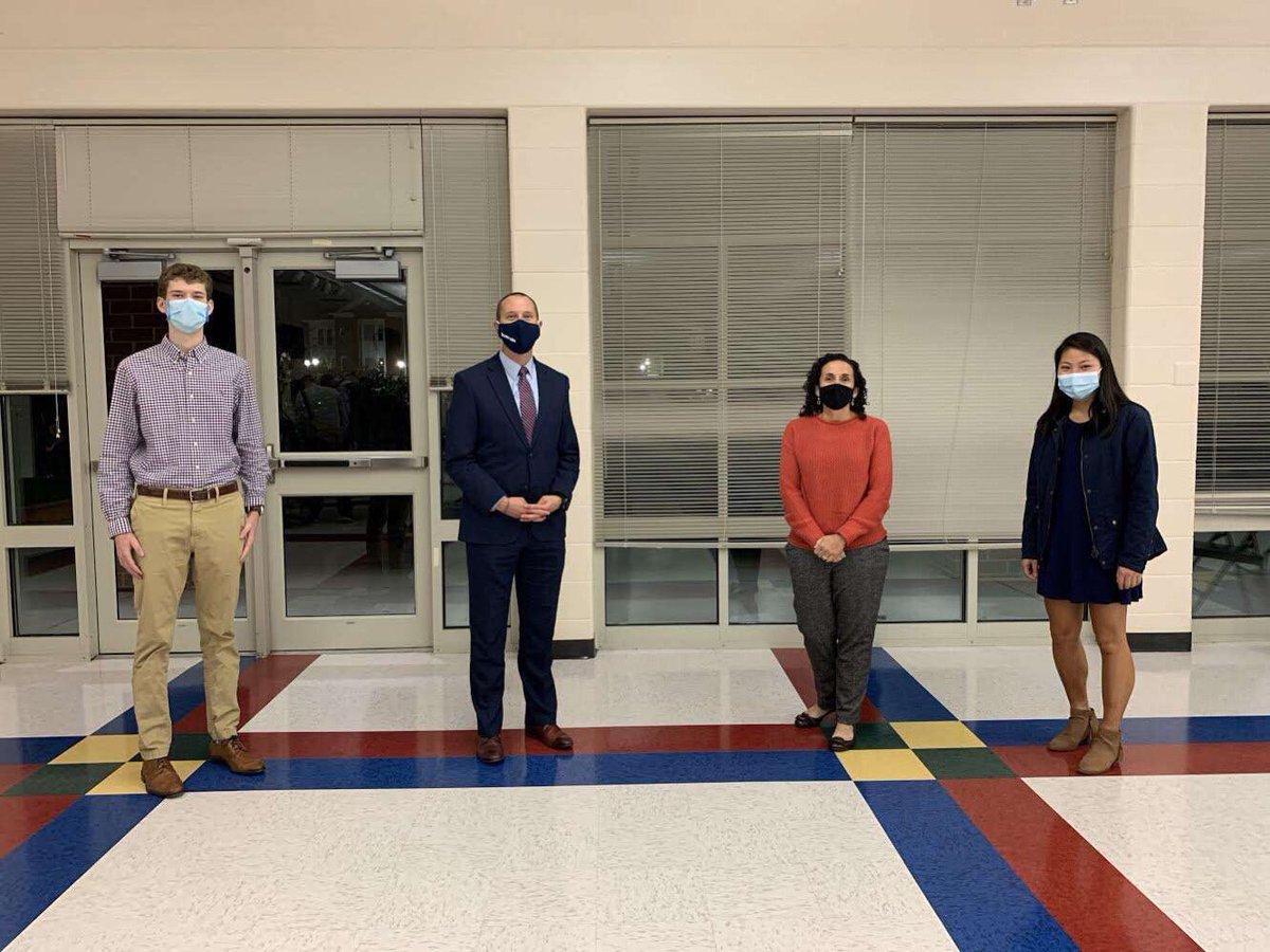 RepsWPS's tweet image. We had an amazing time at the October business meeting! Some of the discussed topics were Central Office rebuild, WPS calendar update, student progress statistics, and return to learn phase 2. Thank you for following us, and we look forward to continue representing WPS students!