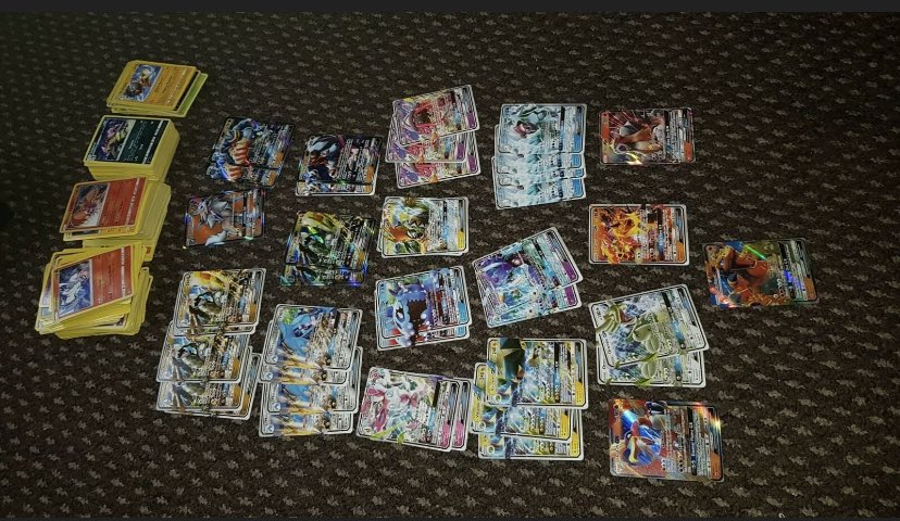 TCGFlips's tweet photo. Another Ebay bargain. I just won this job lot of shining legends pokemon for £30! #pokemon #shininglegends #Charizard #PokemonCards https://t.co/054SebhOqe