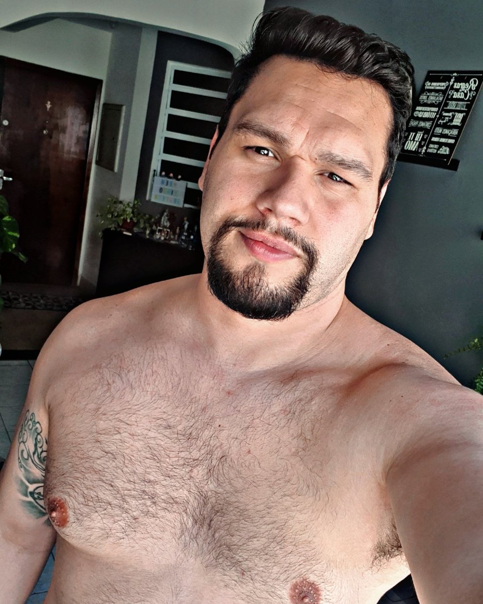 EuDede's tweet photo. A meta é ser feliz!
🤞😜 #sp #barbado #style #beard #barbudos #man #instaboy #instamania #loveislove #ursoslindosdobrasil #urso #fé #hope #luz #gay #boy #gratidão #beardedgay 🧔🏻🙌🙏 🐻 ♑🌈👊 #goodvibes #positividade #red #hot #sol #cavanhaque https://t.co/fe2ipfyHXG