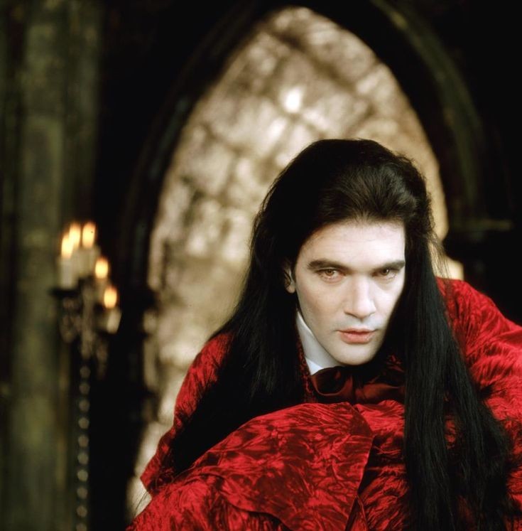 Interview with the vampire ~ Neil Jordan ~ 1994