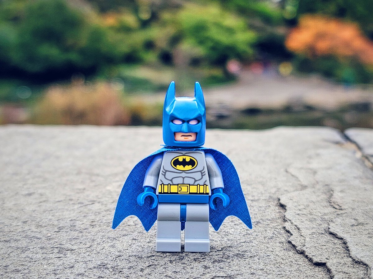 iamwaynegilbert's tweet photo. Guess who's back... it's none other than #Lego #Batman After a long hiatus he's back out there with me checking out the sights. Enjoying the #autumnvibes #photography #Samsung #GalaxyNote20Ultra #withGalaxy @SamsungMobileUS thank for the new #LegoChannel on #SamsungTVPlus ๐ฅ๐๐ https://t.co/o19s3I965f