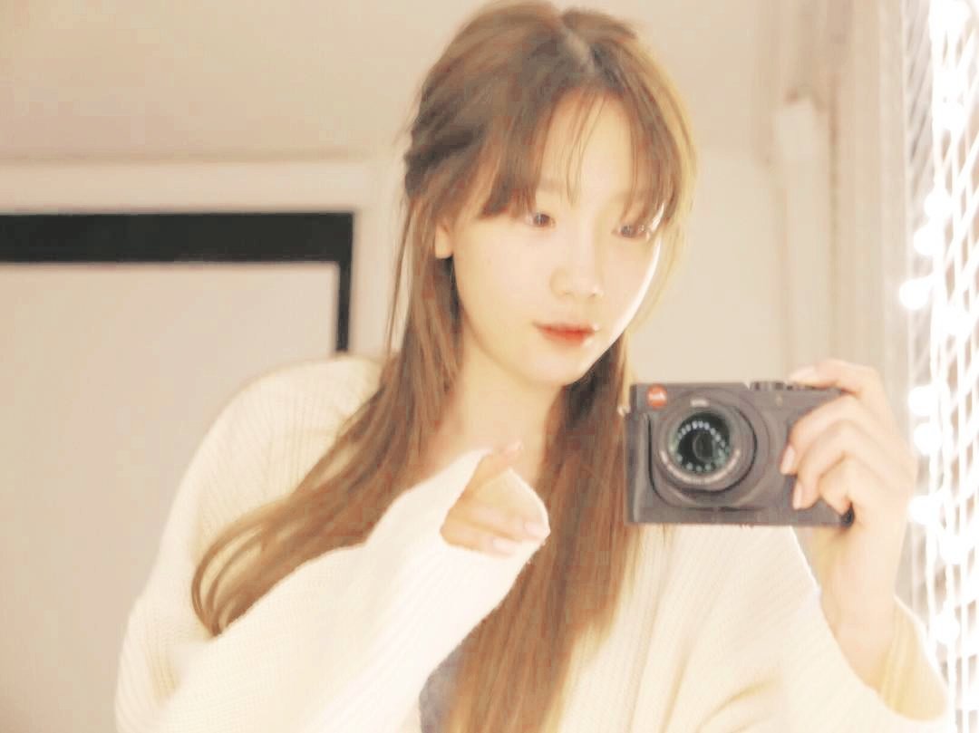 twgenety's tweet photo. ㅤㅤ𓄹ㅤ🎧 ˒˒ mчㅤplαчlıs-𝓽 .ᐟ⠀𝓒 . 었 𓂃 thı' 𝒔⠀⋆⠀s 𝒐 ng⠀، #iPromises
Amo muchísimo todo el álbum, pero en esta ocasión me mantengo firme siendo #TeamMiracle. Es una de mis favoritas junto a To Heart. ♡ Felicidades a las nenas por su gran trabajo. https://t.co/M0KOEJZoj5