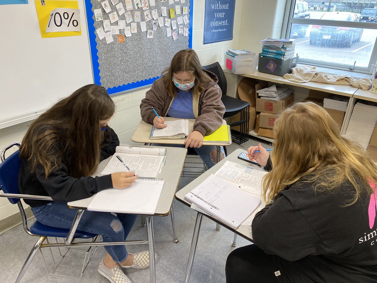 MrsHMathChem's tweet photo. Reading and writing like mathematicians @CNEHighSchool #mathmatters https://t.co/pSw8QvGPA8