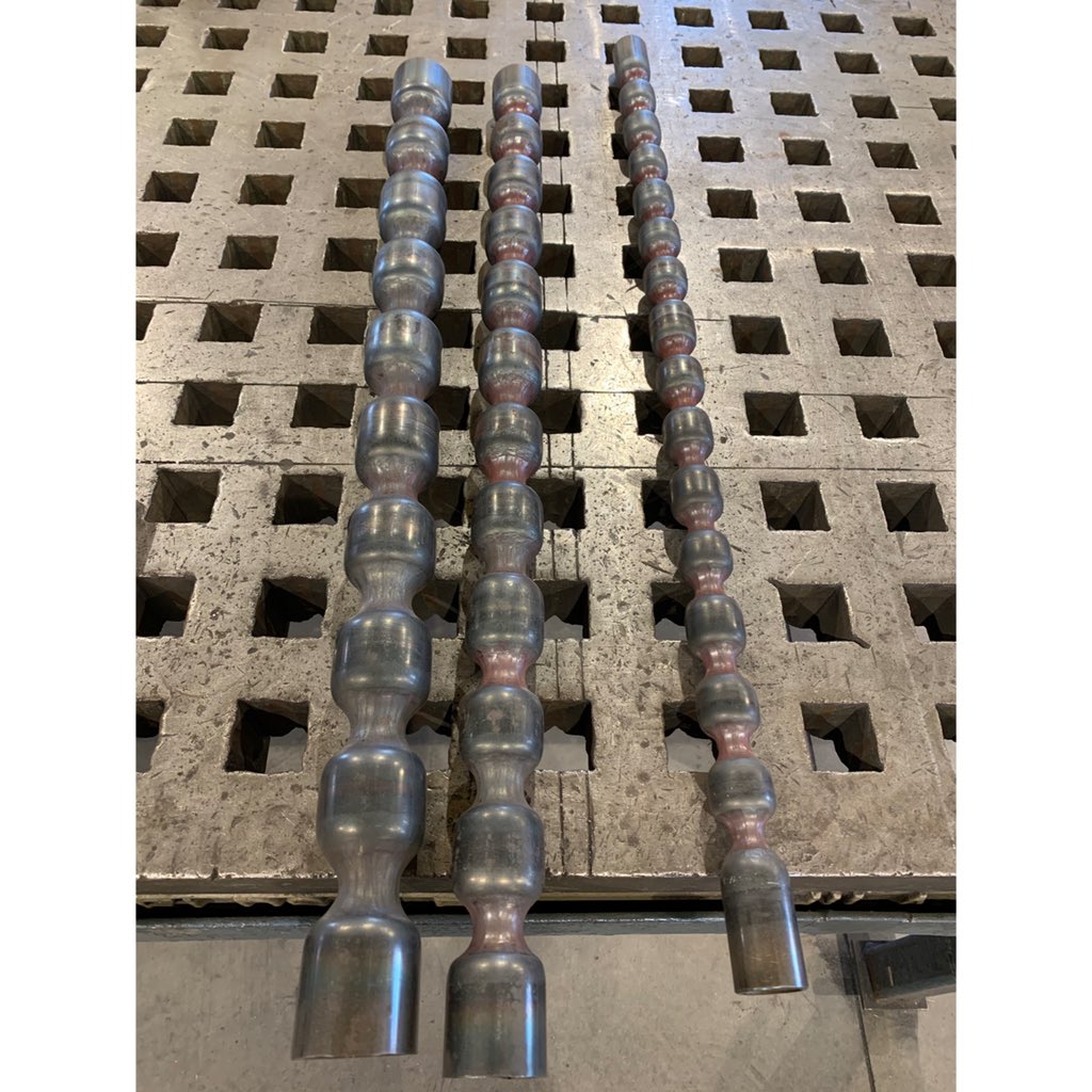 EvanLewisInc's tweet photo. A pair of Pernula Floor Lamps in the making. #evanlewisinc #customfurniture #evanlewissculptor #studiofurniture #design #lighting #lamp #floorlamp #contemporarydesign #artanddesign #contemporarydecorativearts #moderndesign #luxury #interiorinspo #handcrafted #sculpturalfurniture https://t.co/mmP0p6HH3I