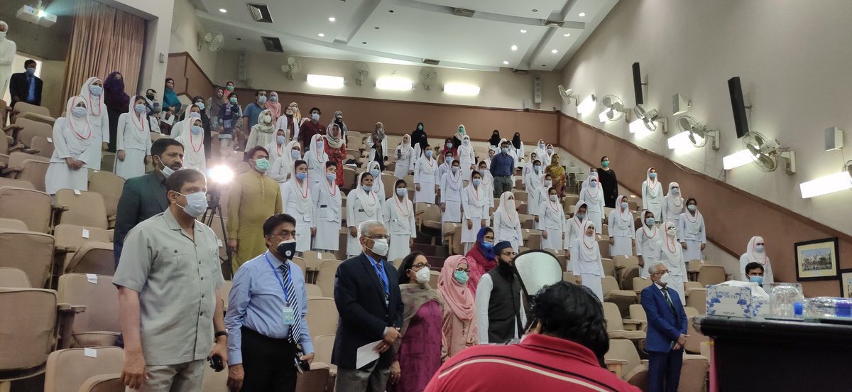 uhslhrofficial's tweet photo. Medical experts say that one out of every nine women in the country is at risk of breast cancer.  Early diagnosis and timely treatment, however, can save the lives of thousands of women every year.
#BreastCancerAwarenessMonth 
#BreastCancerAwareness 
#uhs https://t.co/noJEctNjdB