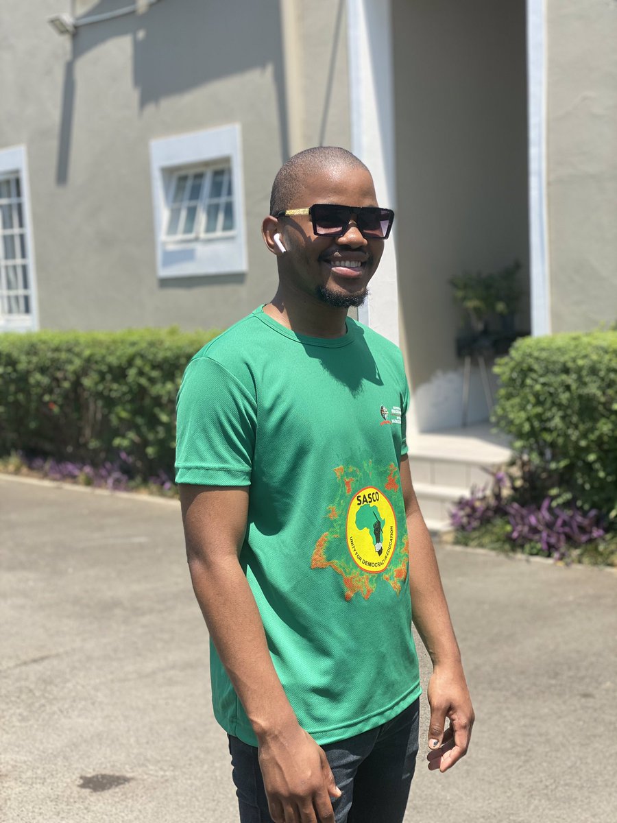 simphiweshandu2's tweet photo. SASCO managed to win all Campuses in UKZN 🖤💚💛 singaphezulu!!! @SASCO_Jikelele https://t.co/95yPLfRUB6