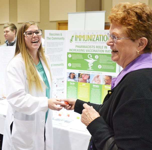 PharmCAS's tweet photo. Are you interested in pursuing an M.S. or Ph.D. degree related to #pharmacy? Be sure to check out our specific #PharmGrad Graduate Directory! https://t.co/skjP2Bd22E https://t.co/7TiO1CYybA