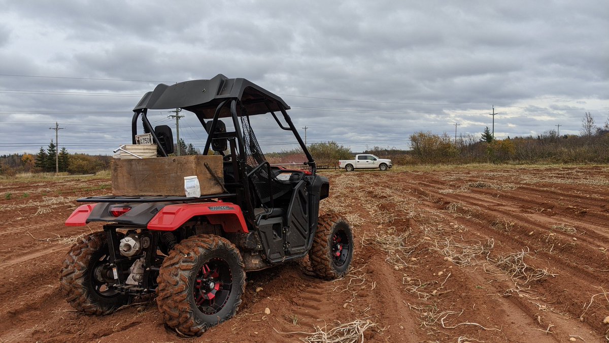 Doing some targeted soil sampling today using <a href="/Vantage_Canada/">Vantage Canada</a> Power Zone 2.0 as the base layer.