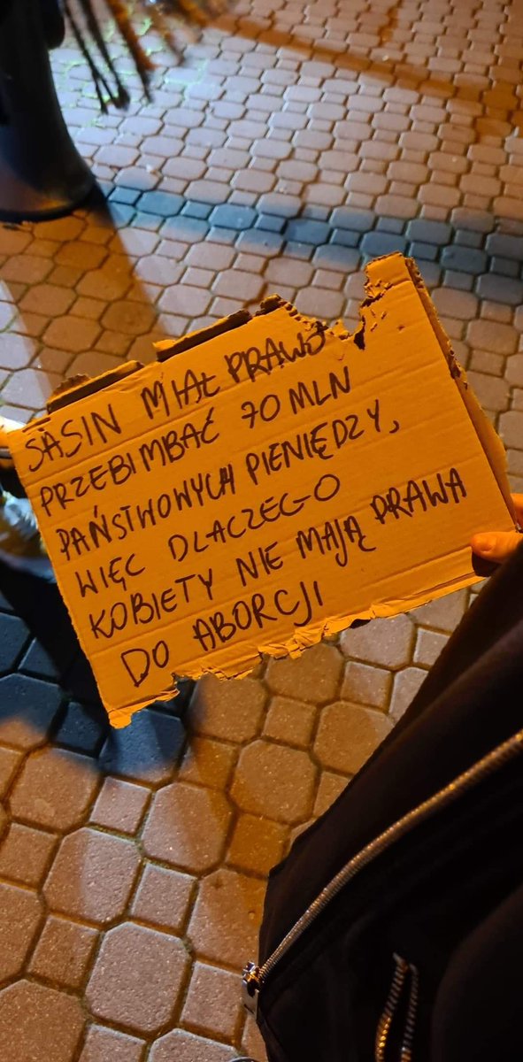 #jebaćpis #protestkobiet #WyborNieZakaz #StrajkStudentek #StrajkKobiet #WyPiSdalać