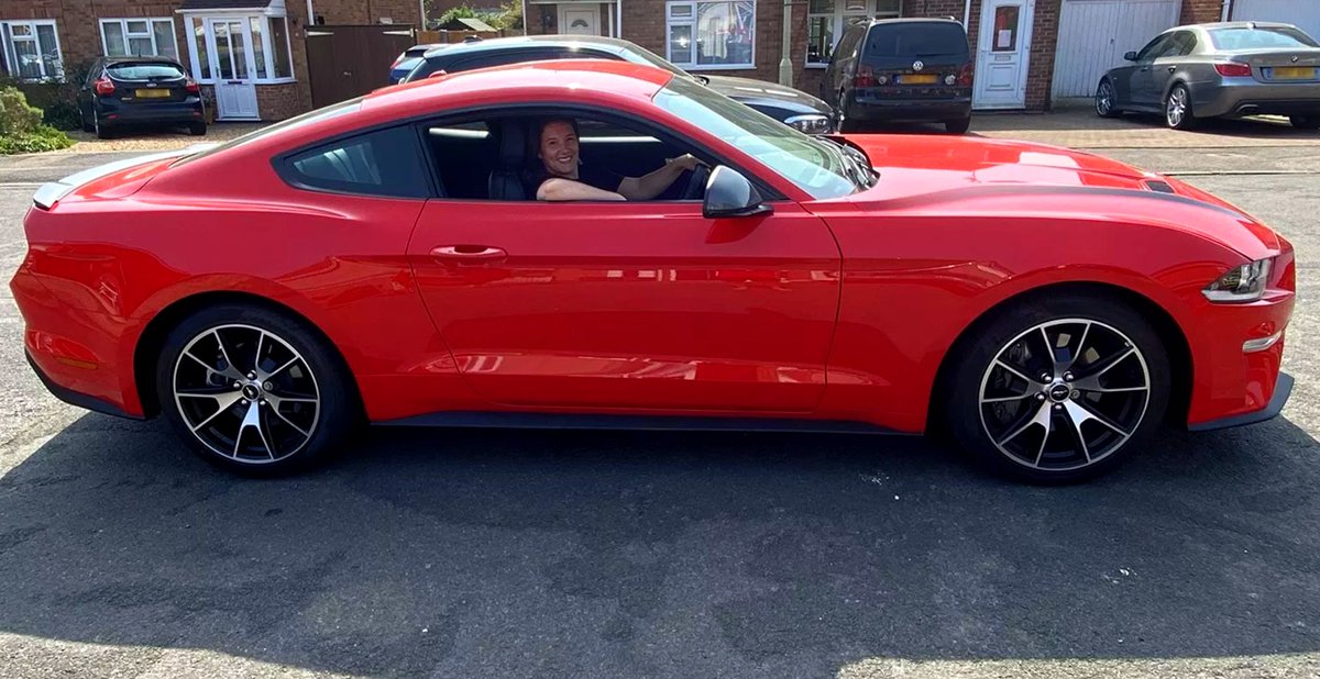 𝑪𝒂𝒓𝒑𝒐𝒐𝒍 𝑲𝒂𝒓𝒂𝒐𝒌𝒆 𝒘𝒊𝒕𝒉... Sam Bailey! 🚗🎙

Join X Factor winner, Sam Bailey, and her good friend, Derek Redmond, as they play some of her favourite songs in this extra-special Carpool Karaoke! 

🌐 bit.ly/2J7PEyp

#CarpoolKaraoke #CarLeasing