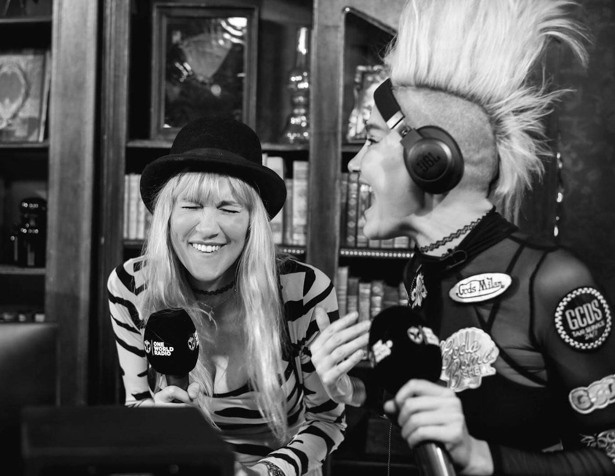 nervomusic's tweet photo. How well do you know us? Two truths one lie:
1) Livโs favourite food is pizza ๐
2) Mim had once broken her back in Ibiza ๐ฑ
3) Our track โBest Friendโ with @sofitukker @theknocks @alisaueno was the iphone X anthem ๐ฑ
Take your pick guys!!! ๐๐๐ #interviewshenanigans https://t.co/OaqKj0xSyo