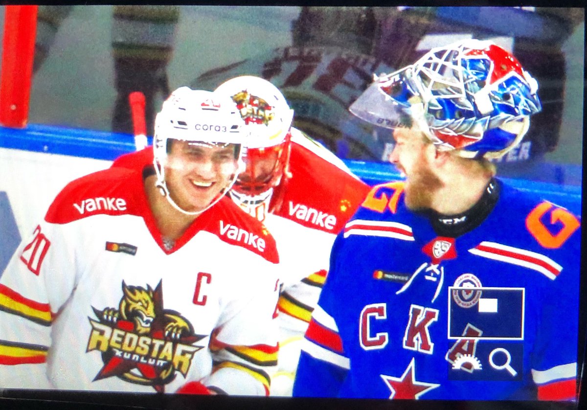 vmarkovru's tweet photo. - Люк, как со здоровьем?
- Всё отлично Магнус!
#hcSKA #KRS https://t.co/fr3x0y4isr