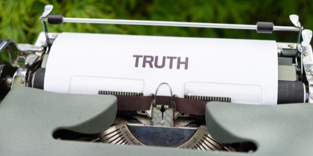 mediatebcsoc's tweet photo. When does truth matter? What counts as fact? How do we handle the desire for an agreed upon truth within our processes? Join @mindfulconres for a discussion at the #Unconference tomorrow.
Still time to register 👉https://t.co/CUOqeJjzfw
#CRW2020 #conflictisscary https://t.co/saMo3RjP45