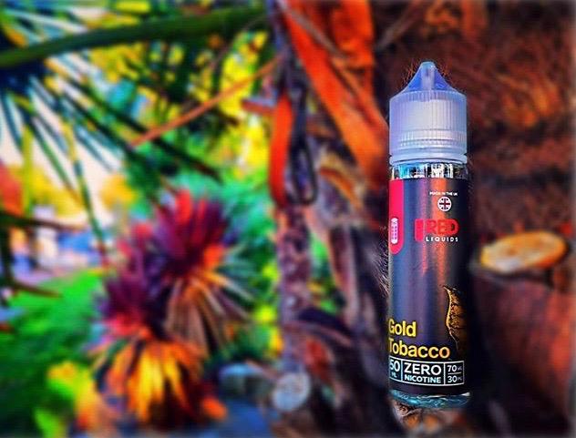 We're loving the vibe from @essex.vaper shot of the amazing RED Tobacco Gold flavour! 🤩

Try for yourself via the link in bio!

#vape #vaping #stoptober #vapefam #vapeporn #vapelife #stopsmoking #covid19 #freedelivery  #vapenation #vapecommunity
