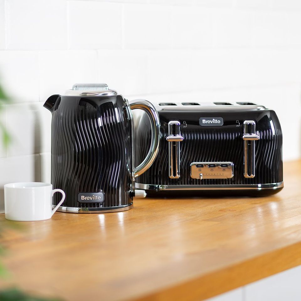 Give your kitchen the upgrade it deserves with Breville, shop now at <a href="/RobertDyas/">Robert Dyas</a> ✨