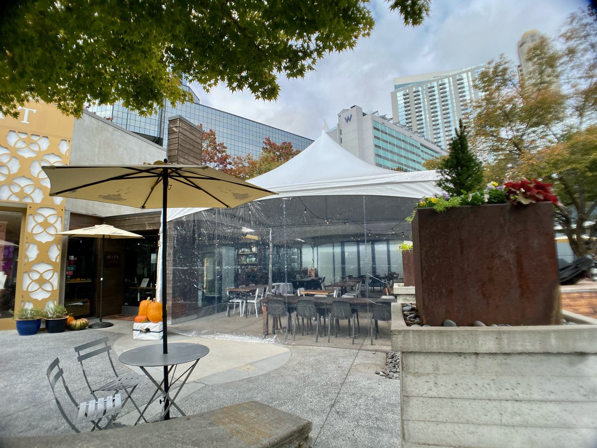 SevenLampsATL's tweet photo. Atlanta weather has nothing on us now. 🙌

We just upgraded our patio so you can enjoy it even on cold and rainy days.
All Weather = Patio Weather
🍂⛄️☔️

See you soon!👋

📷: @jaredallman 

#sevenlamps https://t.co/ki22onIOjq