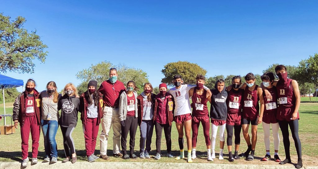 The XC runners with our superintendent, Dr. Grandjean! Both Warhorses and Arabians are DISTRICT CHAMPS!!! 🐴🏃‍♀️🏃 GREAT JOB GUYS!