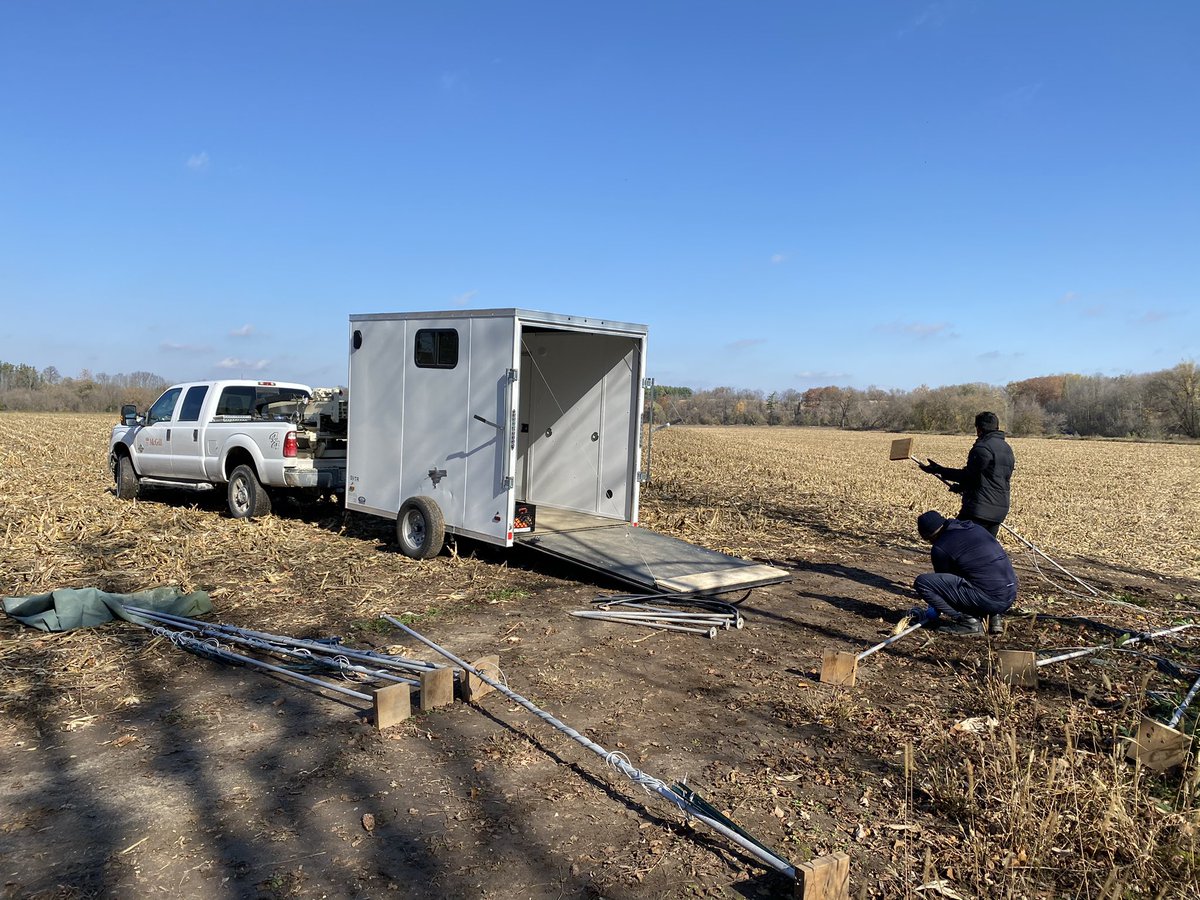 BiswasSoilLab's tweet image. Harvesting done, sensors are out, data are transferred and secured. Now time take down set ups and store for next season #digitalariculture #precisionagriculture #digitalsoilmapping @UofG_SES @UofG_FfT @UofGuelphOAC @UofGResearch @ArrellFoodInst thanks to @tonybalkwill