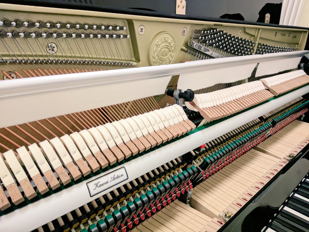 Tuning a 'Kawai' K-200 Upright Piano dating from 2019 in Wolverhampton, West Midlands -
#kawaii #kawaipiano #wolverhampton #musicians #music #pianotuner #pianist #pianotuning #kawaimusic #services #pianoplayer #classicalmusicians #kawaiuk #pianoteachers @KawaiPianosUK https://t.co/XQUh5Hj3fp