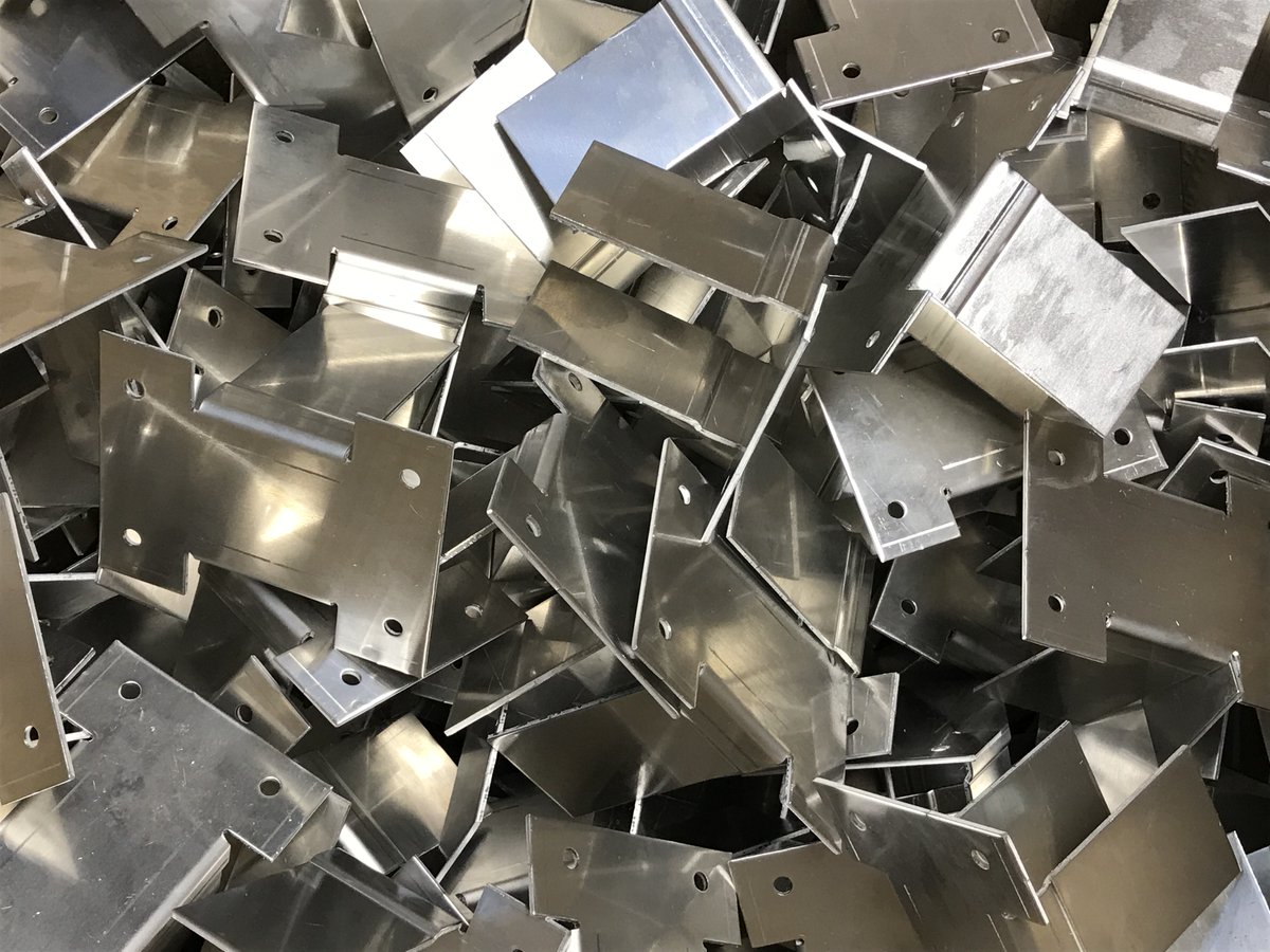More sheet metal projects completed using our @TRUMPF_Ltd CNC press brakes

vandf.co.uk/about/what-is-…

Take a look at our website or ask us for a quote on your next job.

@MadeinBritainGB @MadeinGB2013 @BuyBritBrands @BritishGoods @OnlyBuyBritish @ukmfg @StillMadeInBrit @DotsandIs