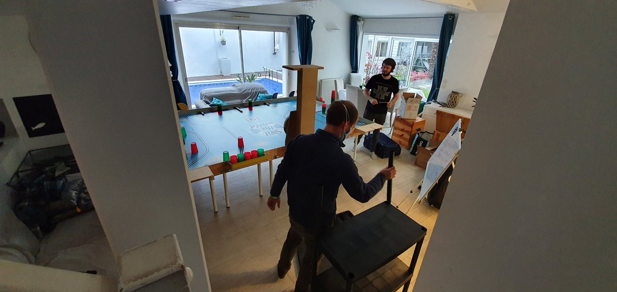 En train de s'installer, on espère que c'est pour quelques jours et pas seulement quelques heures... #cdr2020