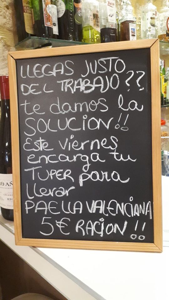 XabiaPort's tweet photo. En el restaurante Cande nos traen novedades para hacernos la vida más fácil 😉.

☝🏻 A partir de este viernes y todos los dias laborables un tuper a 5€ con una sabrosa comida.

Y el viernes empiezan con paella valenciana 👍🏻

Podéis reservar las raciones en el 📞 965795990 https://t.co/Jm1R6Ig7iK