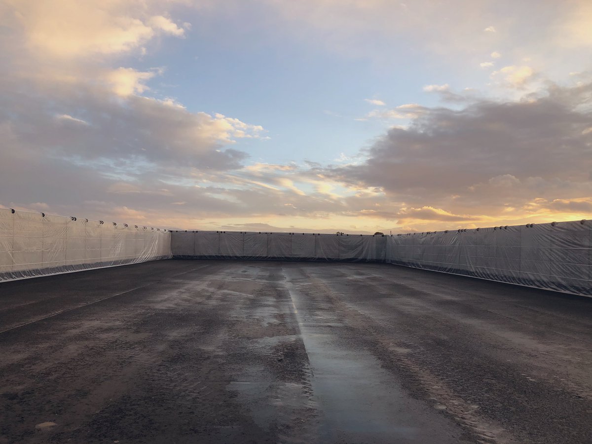 rich_bower's tweet image. Side sheets on clamp 1 and ready to receive maize 🌽 from #Prestons 7am tomorrow.
Ignoring the weather forecast 😅
#NetZero2040