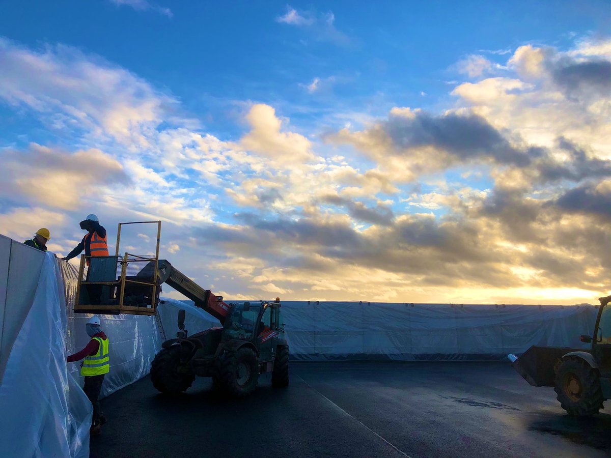 rich_bower's tweet image. Side sheets on clamp 1 and ready to receive maize 🌽 from #Prestons 7am tomorrow.
Ignoring the weather forecast 😅
#NetZero2040