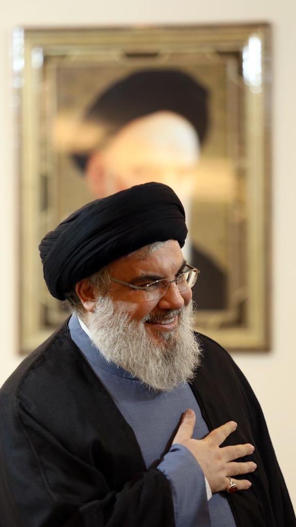 خُذْ منّا كلَّ الأماني.. ودَع يمينَكَ فوقَ رأسِ الأمّة❤️