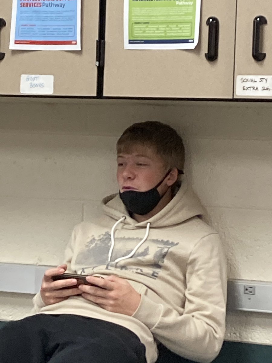 AlphaGorillas's tweet photo. @JackDar70139533 and we’re supposed to believe this angers you when you allow your partner to do this? https://t.co/eIBtLWsiV9