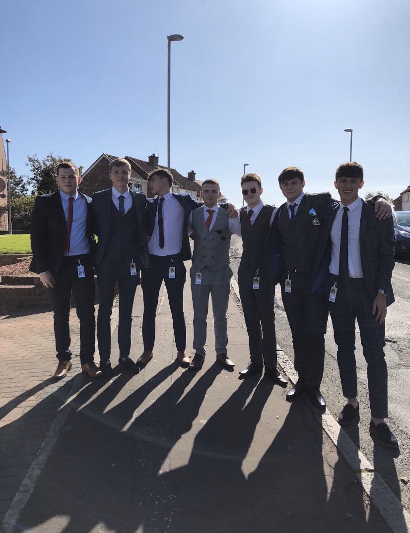 𝔻𝕖𝕔𝕝𝕒𝕟 tweet media