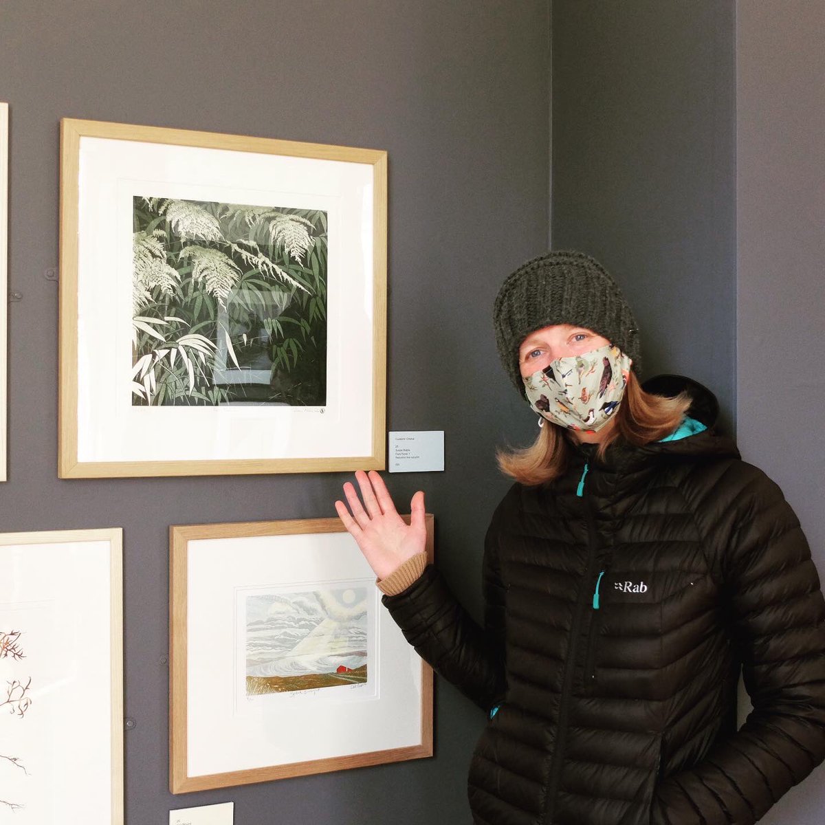 susenoble's tweet photo. Went to see the @newlightart exhibition today @SMTrust ! 😊

My print ‘Fern Fever I’ is in the Curators Choice sister exhibition until 17/01/2021 (https://t.co/99nOtqAvyn)

#ukprintmakers
#fernfever
#pteridomania
#fernprint
#scarboroughartgallery
#saltburnprintmaker https://t.co/YGnM6MMe0w