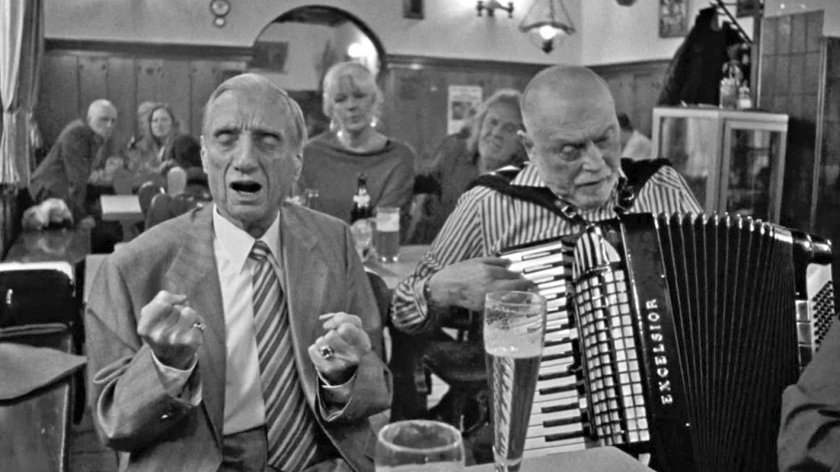 ACF_London's tweet photo. #Virtual #CineClub: #NotesFromtheUnderworld | 3. Nov
Join us for our next #ACFVirtual CineClub on Tuesday!
‘Notes from the Underworld’ by Covi and Frimmel is part love letter to a past Vienna and part social portrait of post-war #Austria.
More info: https://t.co/9JJckFqujU https://t.co/ELcffjydWl