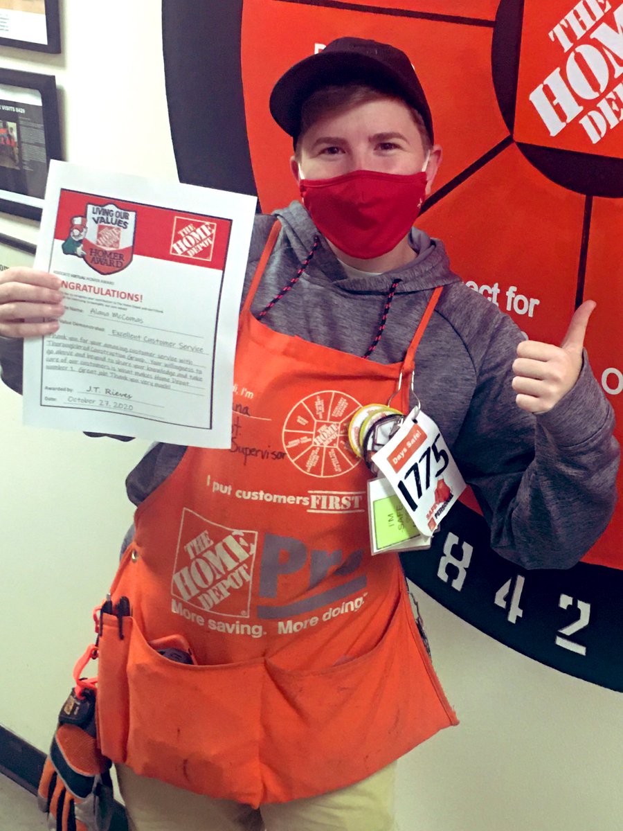 Congrats Alana on a Homer from JT Rieves for growing a new pro to our store. Excellent job!!!