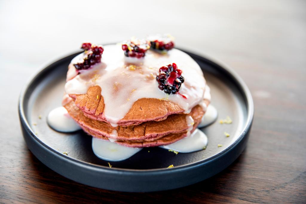 Satisfy your sweet tooth with the red velvet pancakes at #Hao, featuring cheesecake mousseline, blackberries, and a Meyer lemon glaze. 🥞 #Zihuatanejo
