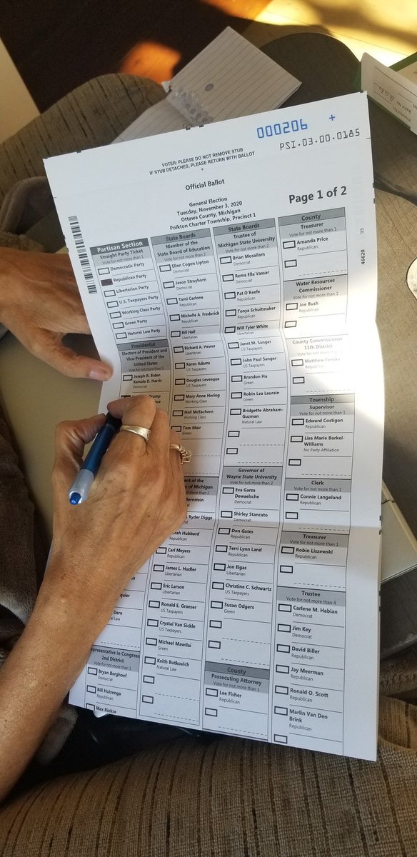 5289davhas's tweet image. #Vote
Hundreds of thousands of babies  depend on you.. we all will have to answer on judgment day. It's okay to vote early, I prefer to drop my ballots off right to the township clerk. 
The fifth commandment
Thou shalt not kill. #fifthcommandment  #ProLife