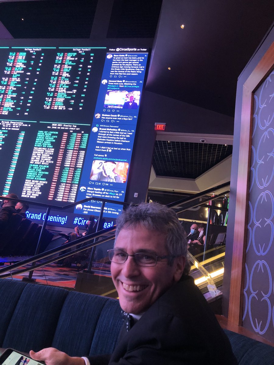 howardstutz's tweet photo. When your tweet about watching the final three outs of the #WorldSeries2020 at ⁦@CircaLasVegas⁩ ends up on the ⁦@CircaSports⁩ Twitter board in the sportsbook #LasVegas #downtown #CircaOpening #Dodgers #WorldChampions https://t.co/2GYXC4M0w3