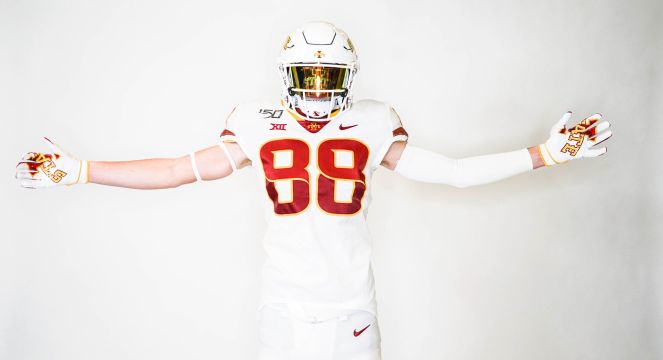 Versatile 2021 3-Star #Wisconsin TE Garrett Gillette <a href="/GilletteGarrett/">Garrett Gillette</a> is Back on the Recruiting Market. RNG Interview: recruitingnewsguru.com/interview-vers… #CFBRecruiting #Pitt #BleedBlue #8Clap #PurpleReign #UCF