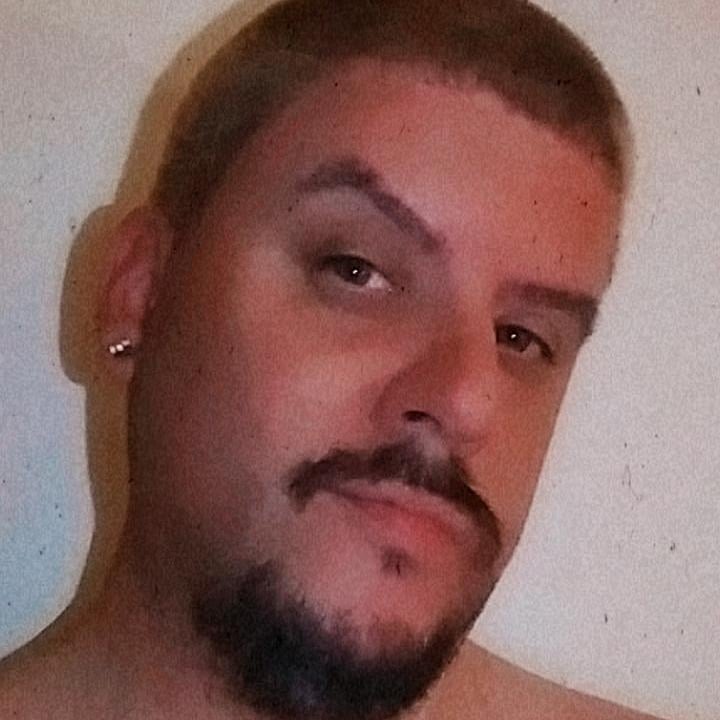 funeralguy05's tweet photo. just me... https://t.co/hSITIRR7ZM