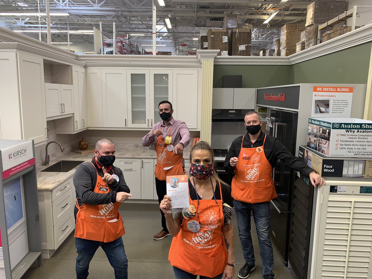 Jessica Larsen (@jlar1228) on Twitter photo Congrats to D23 specialist Robin at store 636! Triple platinum and well deserved! <a href="/MikeSpates/">Mike Spates</a> <a href="/XBaptista51/">Sergio Baptista</a> <a href="/SteveWoodsHD/">Steve Woods</a> Congrats to D23 specialist Robin at store 636! Triple platinum and well deserved! <a href="/MikeSpates/">Mike Spates</a> <a href="/XBaptista51/">Sergio Baptista</a> <a href="/SteveWoodsHD/">Steve Woods</a>