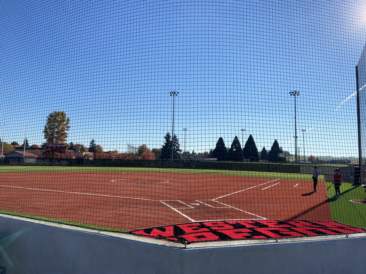yourgirlsavi's tweet photo. I am extremely honored and proud to announce that I have verbally committed to Western Oregon University! I am beyond blessed to be able further my education as well as my softball career at the collegiate level! Here’s to a new chapter, GO WOLVES! 🐺❤️🖤 🥎 https://t.co/oQaoQPHUpV
