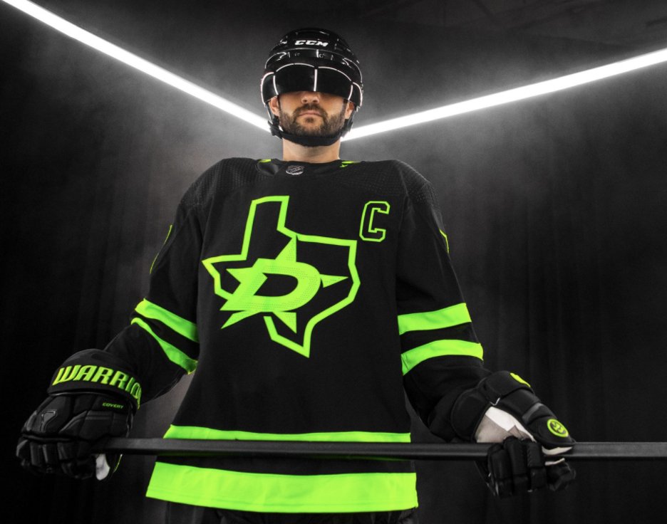 These new <a href="/DallasStars/">Dallas Stars</a> threads are absolute 🔥