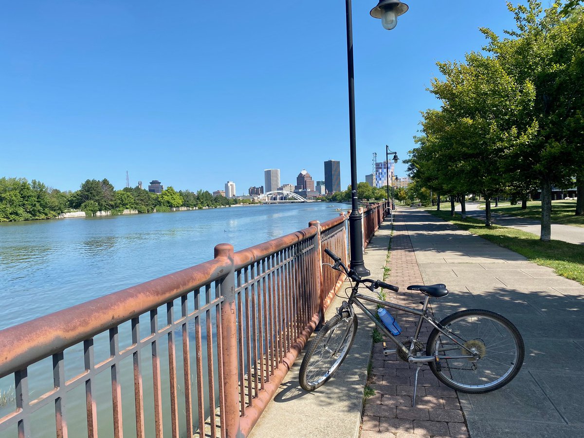 NewYorkByRail's tweet photo. Have you had a chance to read our most recent blog? Find out everything you need to know to get to the best bike trails in the state with Amtrak.

https://t.co/CYkut50p7Y https://t.co/ygUV00A1Pk